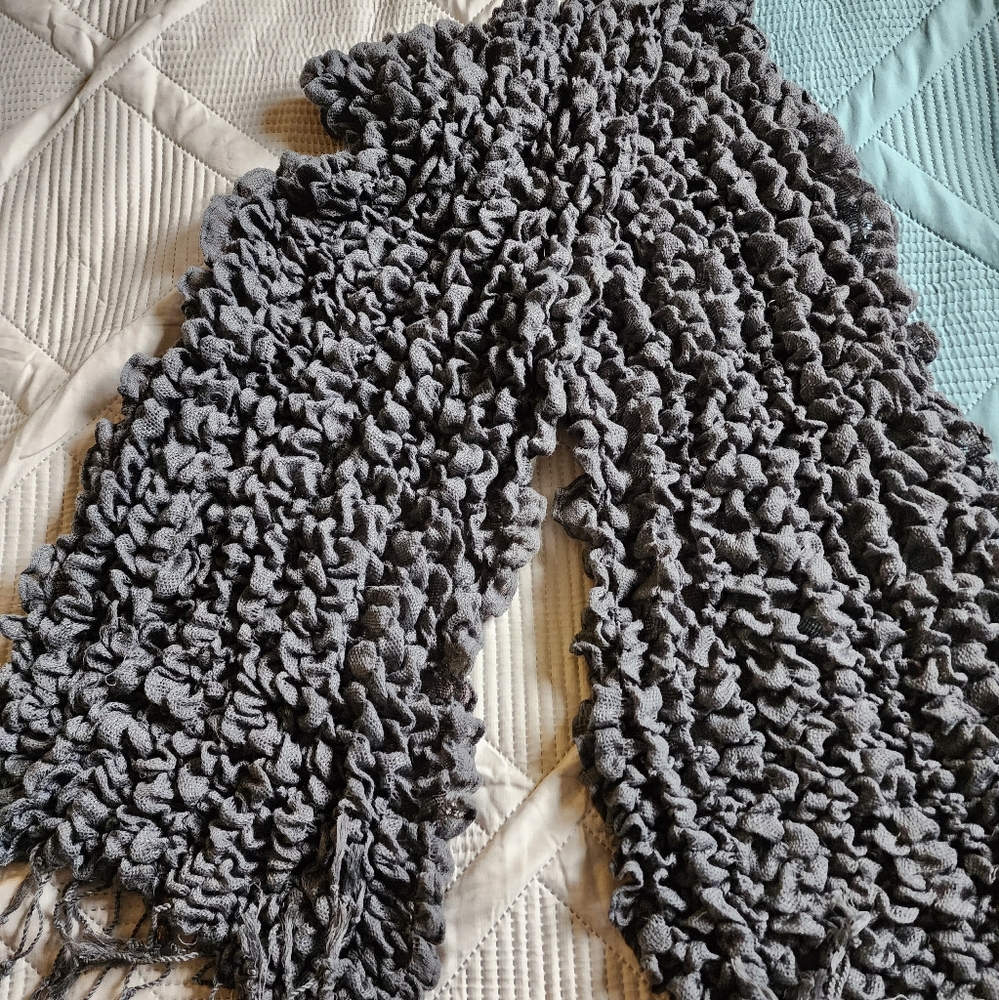 Scrunch grey scarf/wrap